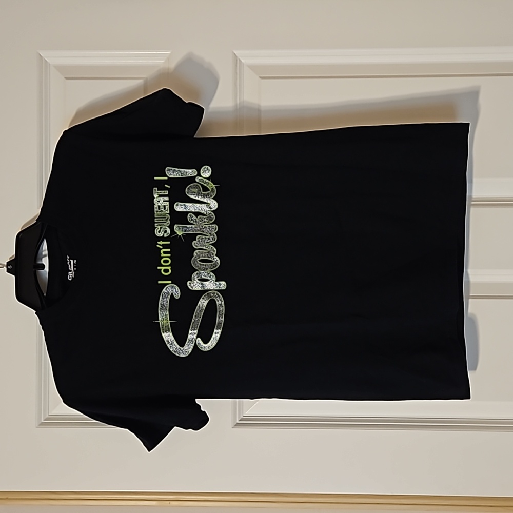 I don't sweat, I sparkle t-shirt. Size small.